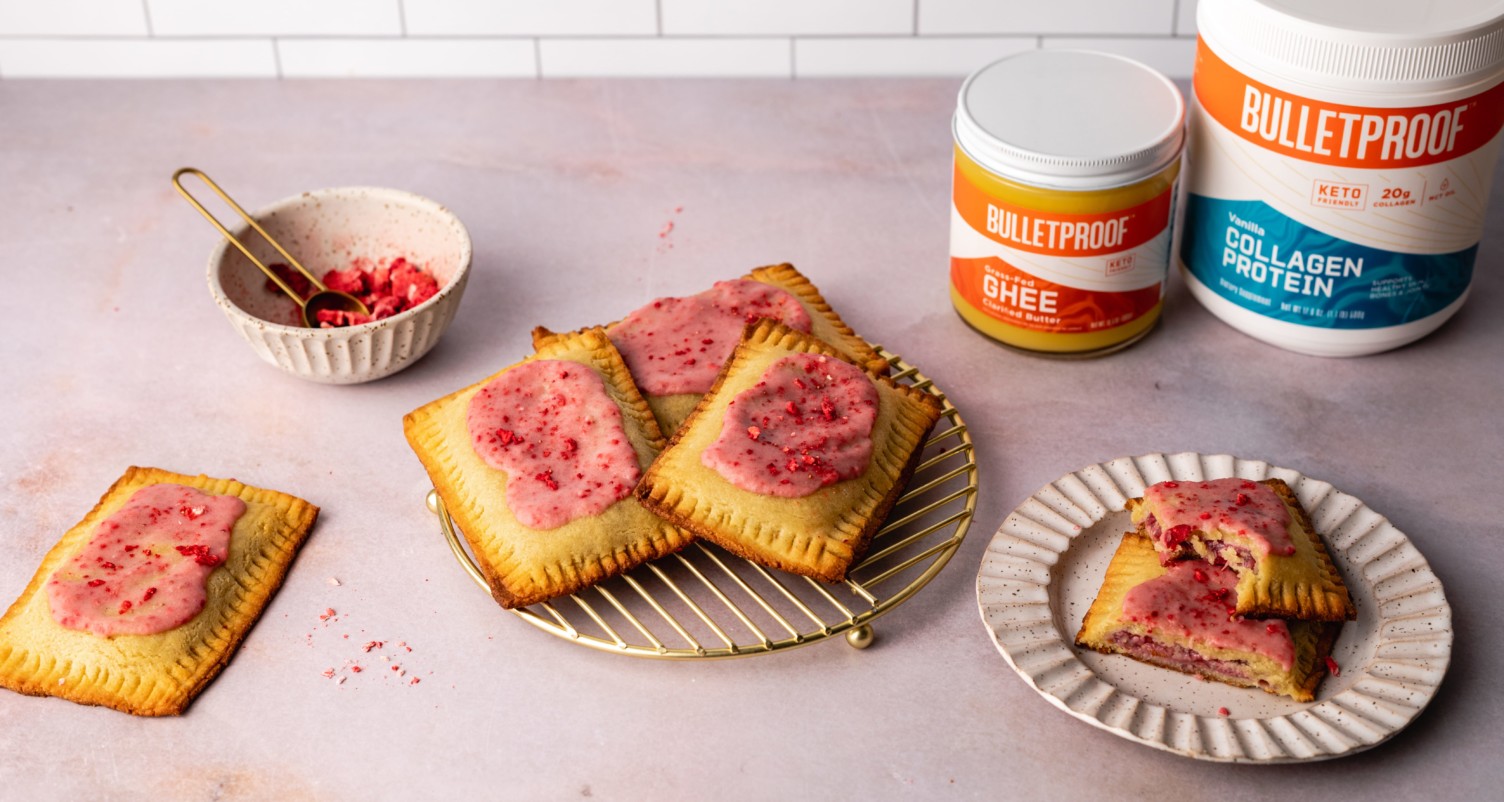 Pop-Tartes Keto Glacées Avec Garniture Aux Fraises Facile À Faire